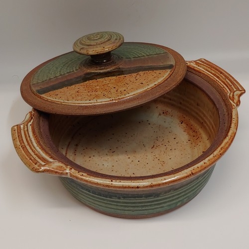 Click to view detail for #220711 Casserole Baking Dish Green, Tan, Black 9x3.5 $39.50